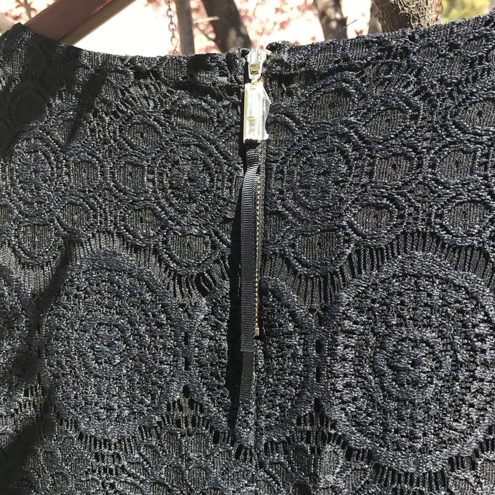 ❌DONATED❌ Laundry | Black Lace Shift Dress - Picture 5 of 5